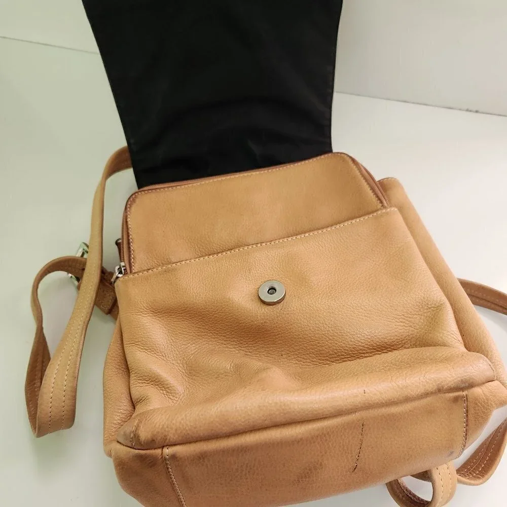Tignanello Vintage Pebbled Leather Tan Backpack